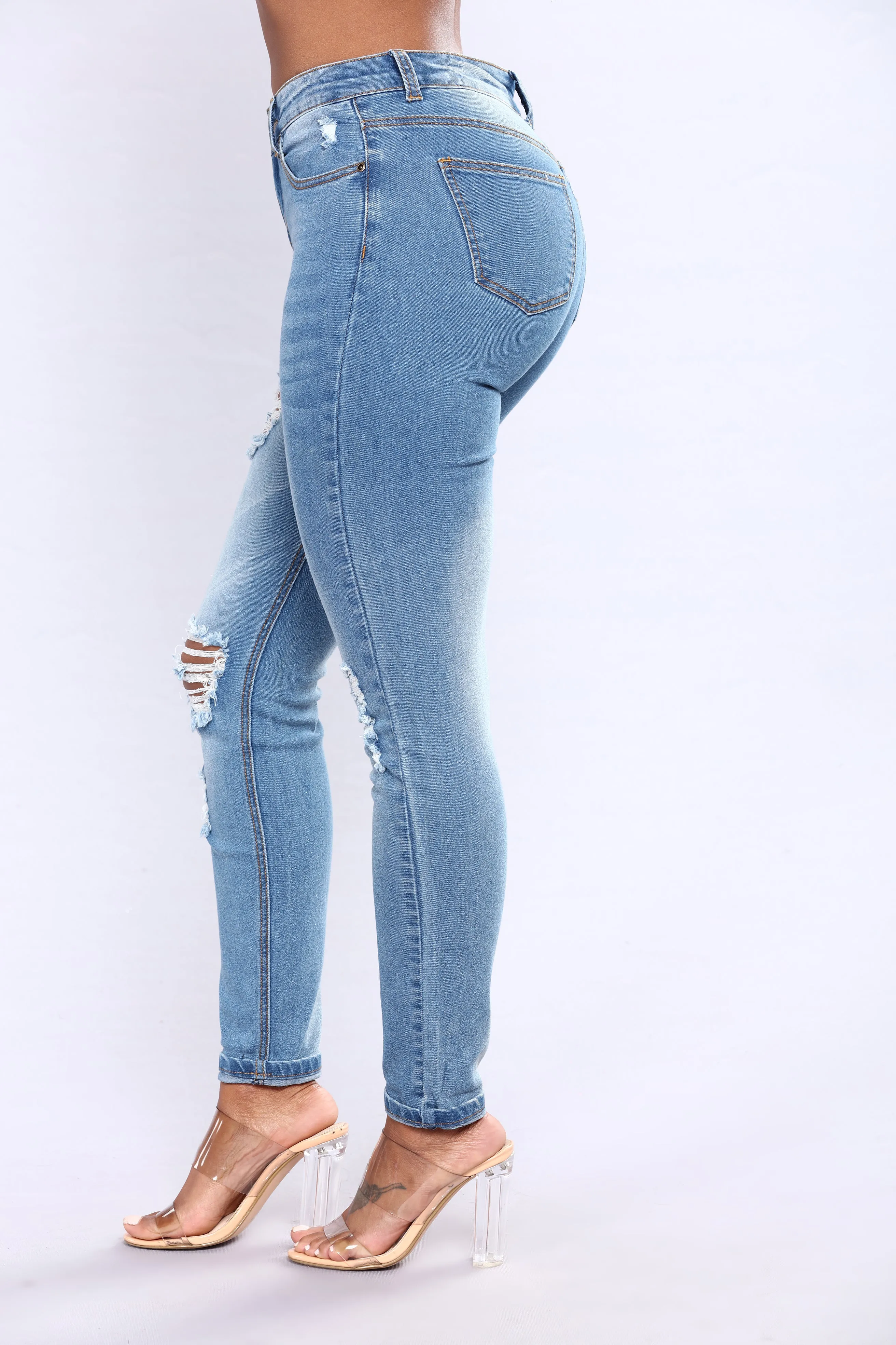Before Sun Down Jeans - Light Blue Wash