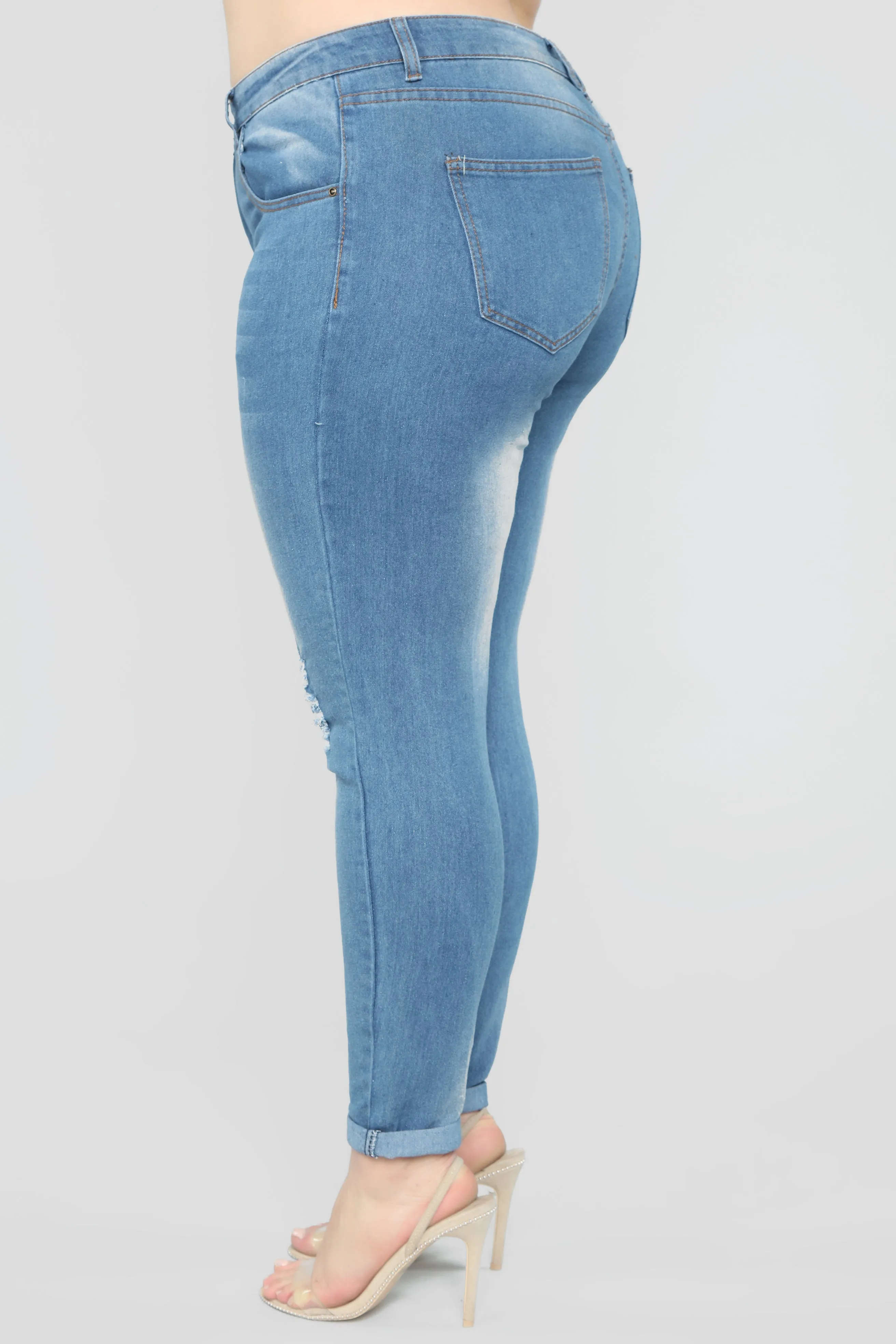 Before Sun Down Jeans - Light Blue Wash