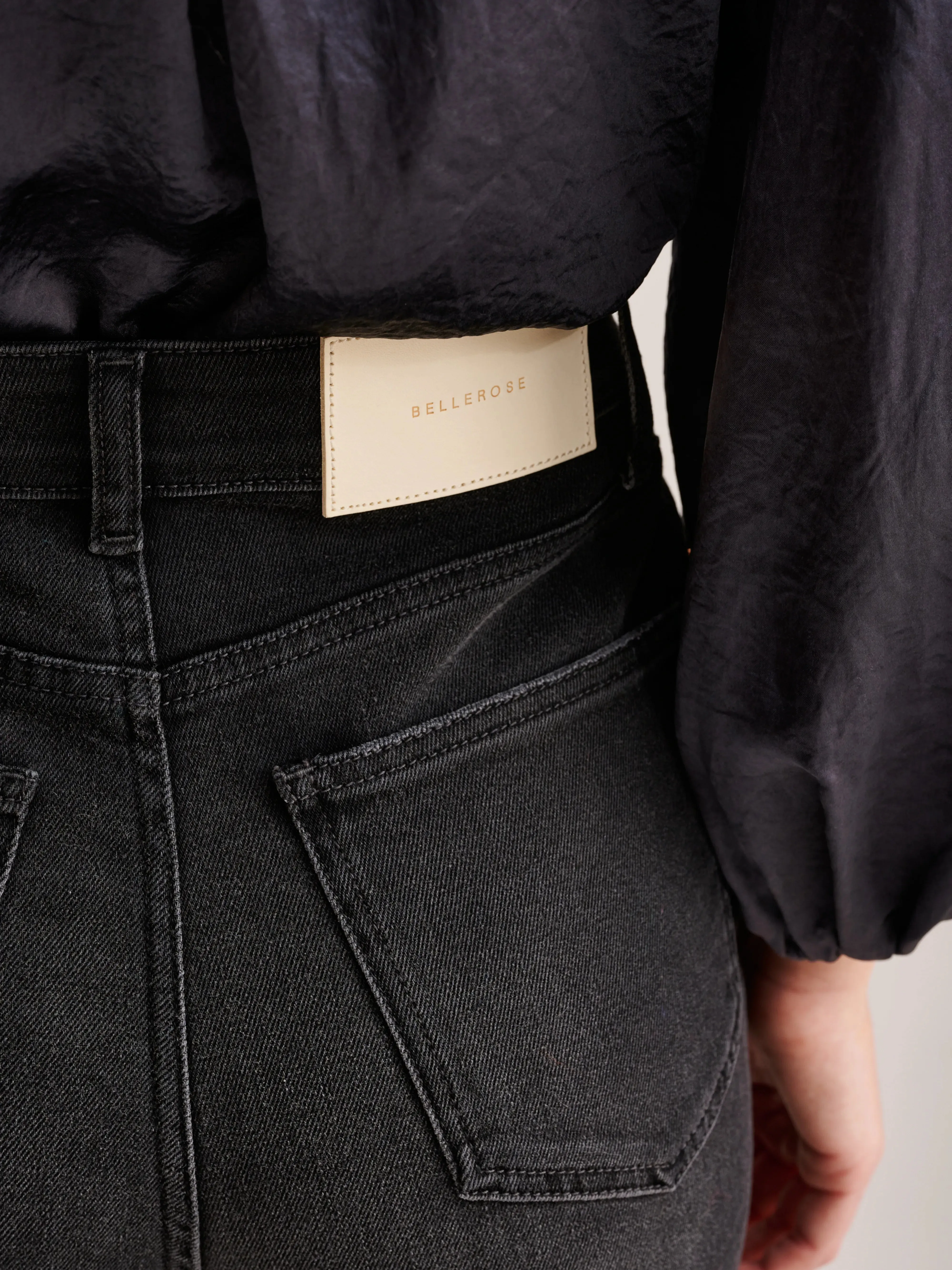 Pamy  Jeans (232 / W / USED BLACK)