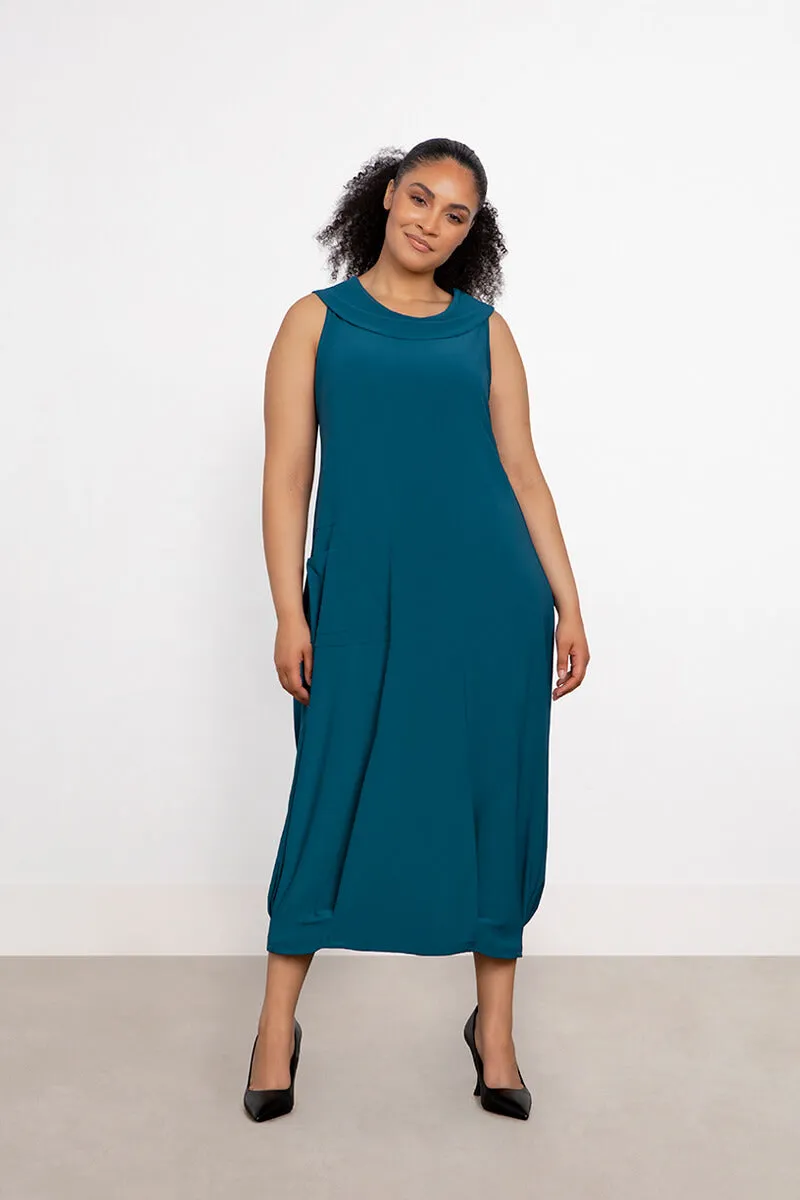 Sleeveless Angle Seam Pleat Hem Dress | Dragonfly