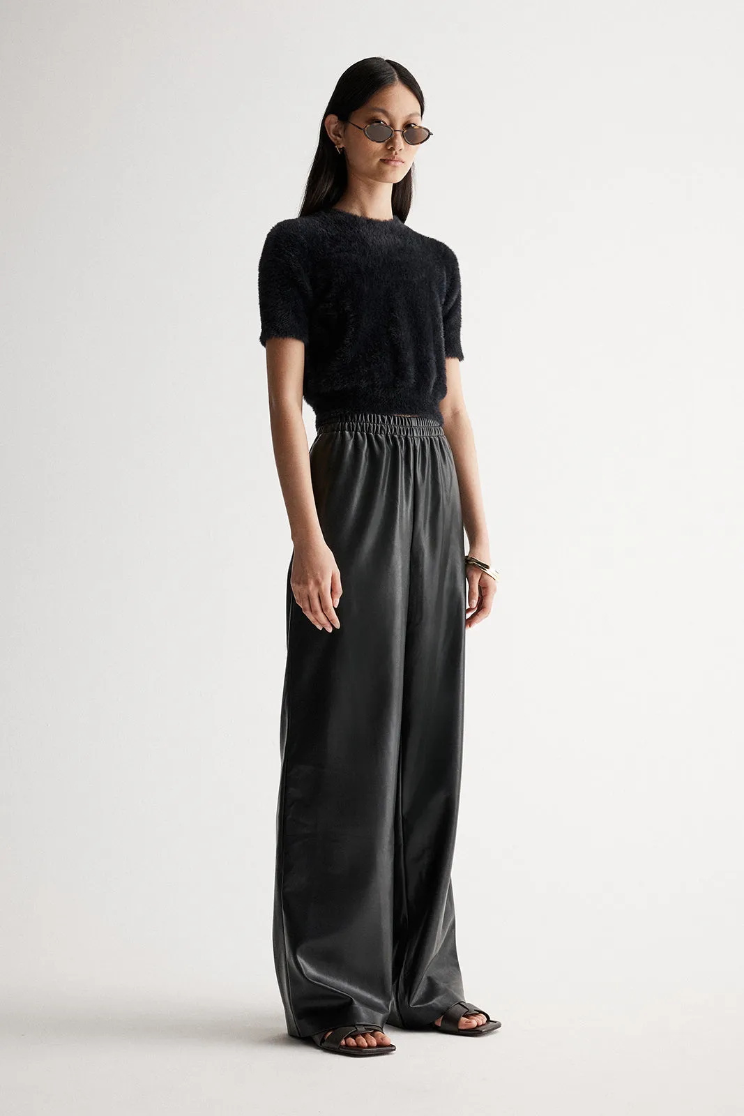 Valeria Pant Black
