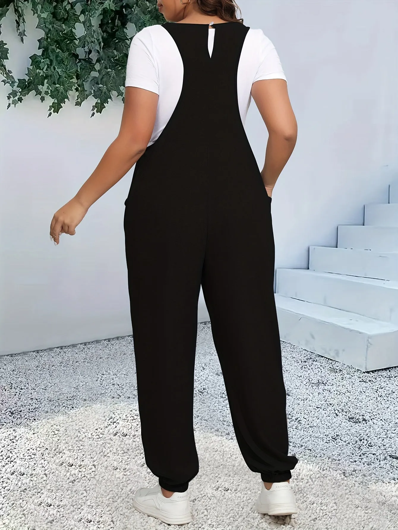 Women's Plus Heathered V Neck Cami Jumpsuit
