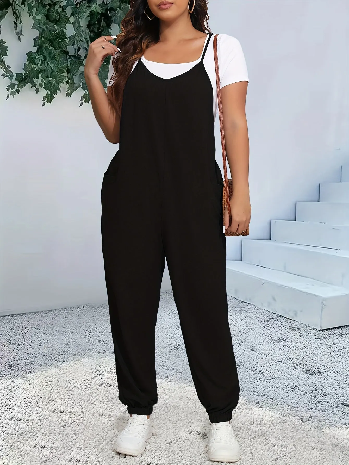Women's Plus Heathered V Neck Cami Jumpsuit