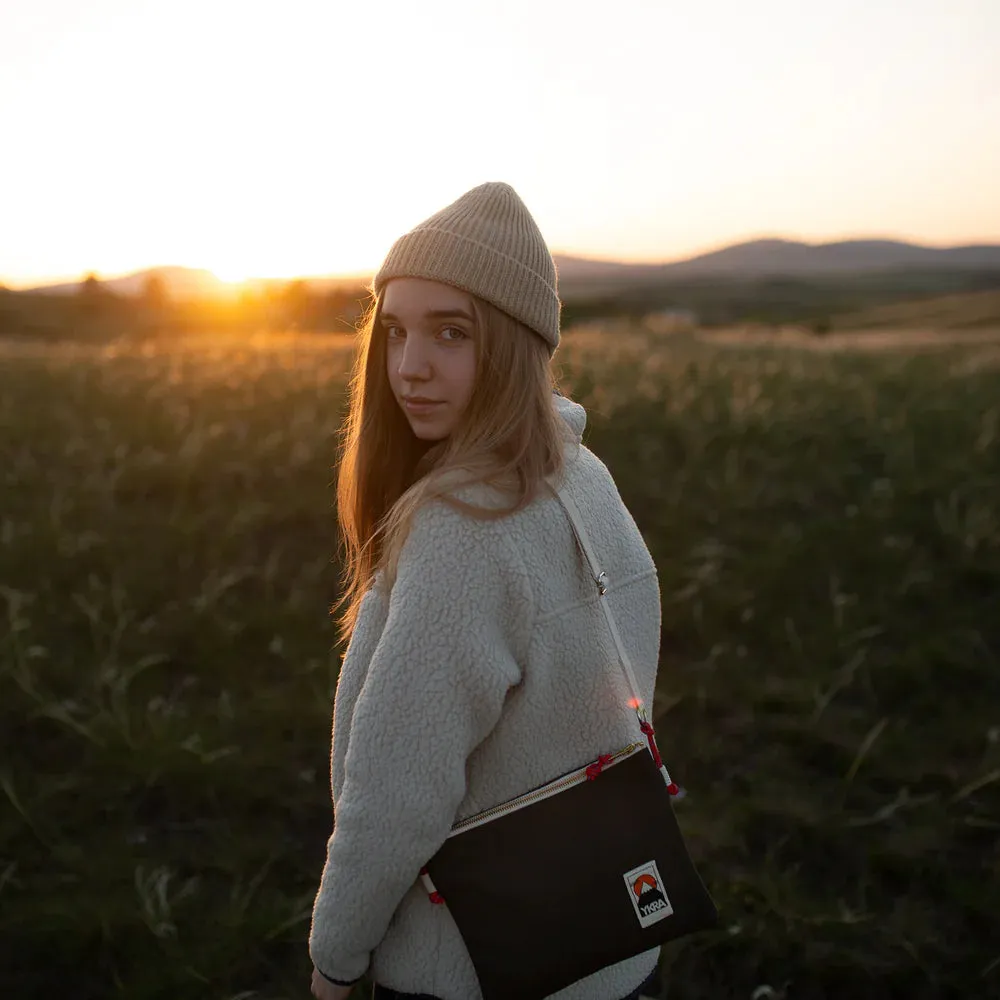 ykra side pouch - khaki